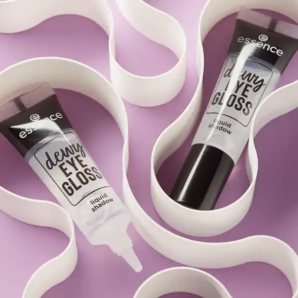 dewy Eye Gloss liquid shadow 01 Crystal Clear