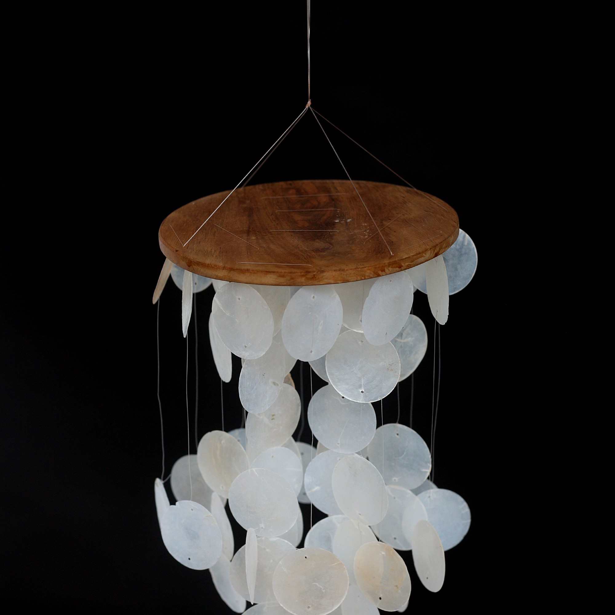 Windspiel aus Perlmutt, natur-weiß, H 40 cm, Ø 20 cm günstig bestellen