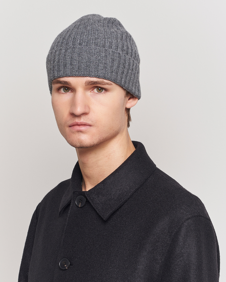 Amanda Christensen Rib Knitted Cashmere Cap Grey Melange