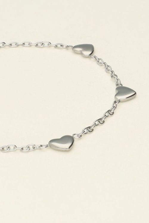 Armband met hartjes