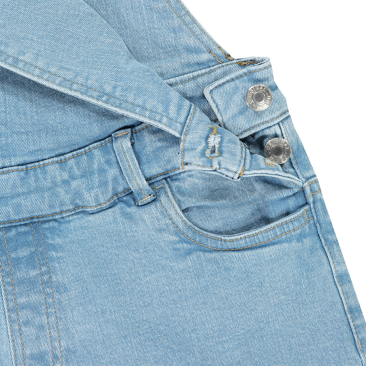 COLEÇÕES LA REDOUTE<br>Macacão jeans curto