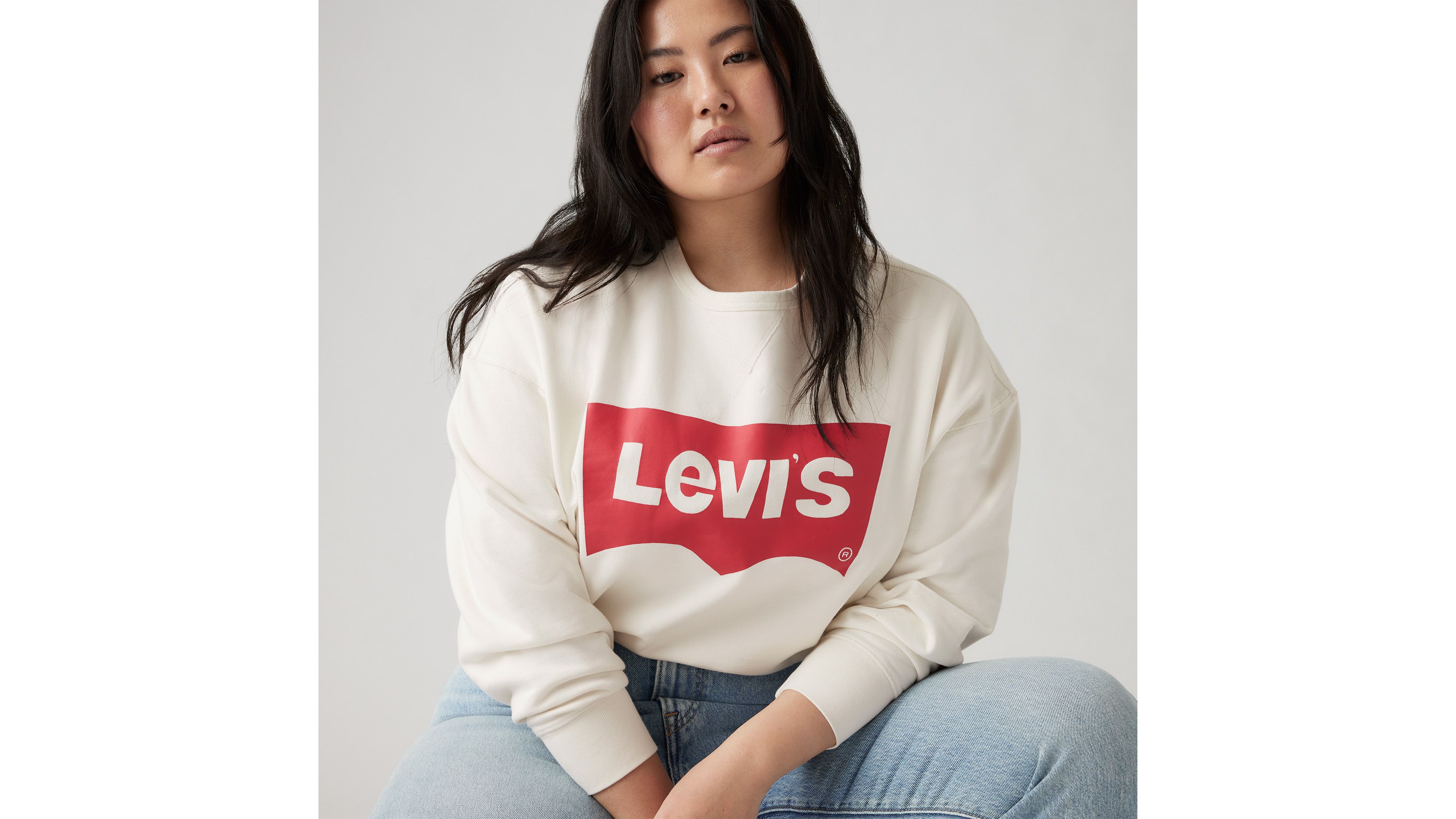 Sweat-shirt col rond graphique Signature (grandes tailles) - Plus Crew Wonky Batwing Cloud Dancer - Blanc
