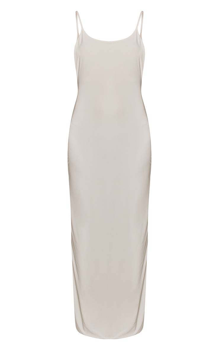 Crème Robe Maxi À Double Couche En Jersey Slinky Avec Encolure Dégagée Et Dos Ouvert À Détail De Finition