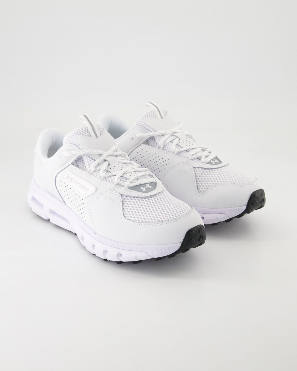 Under Armour UA Summit Trek Sportschuhe in Weiß