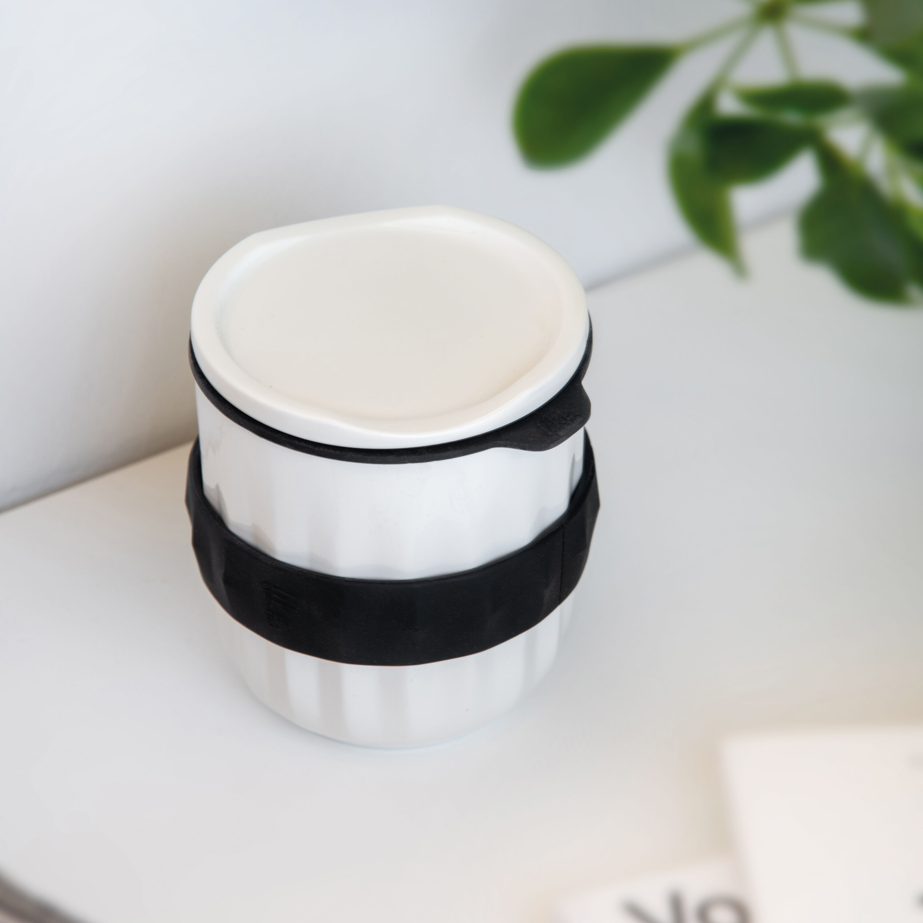 To Go Travel coffee mug White, 9.9 oz