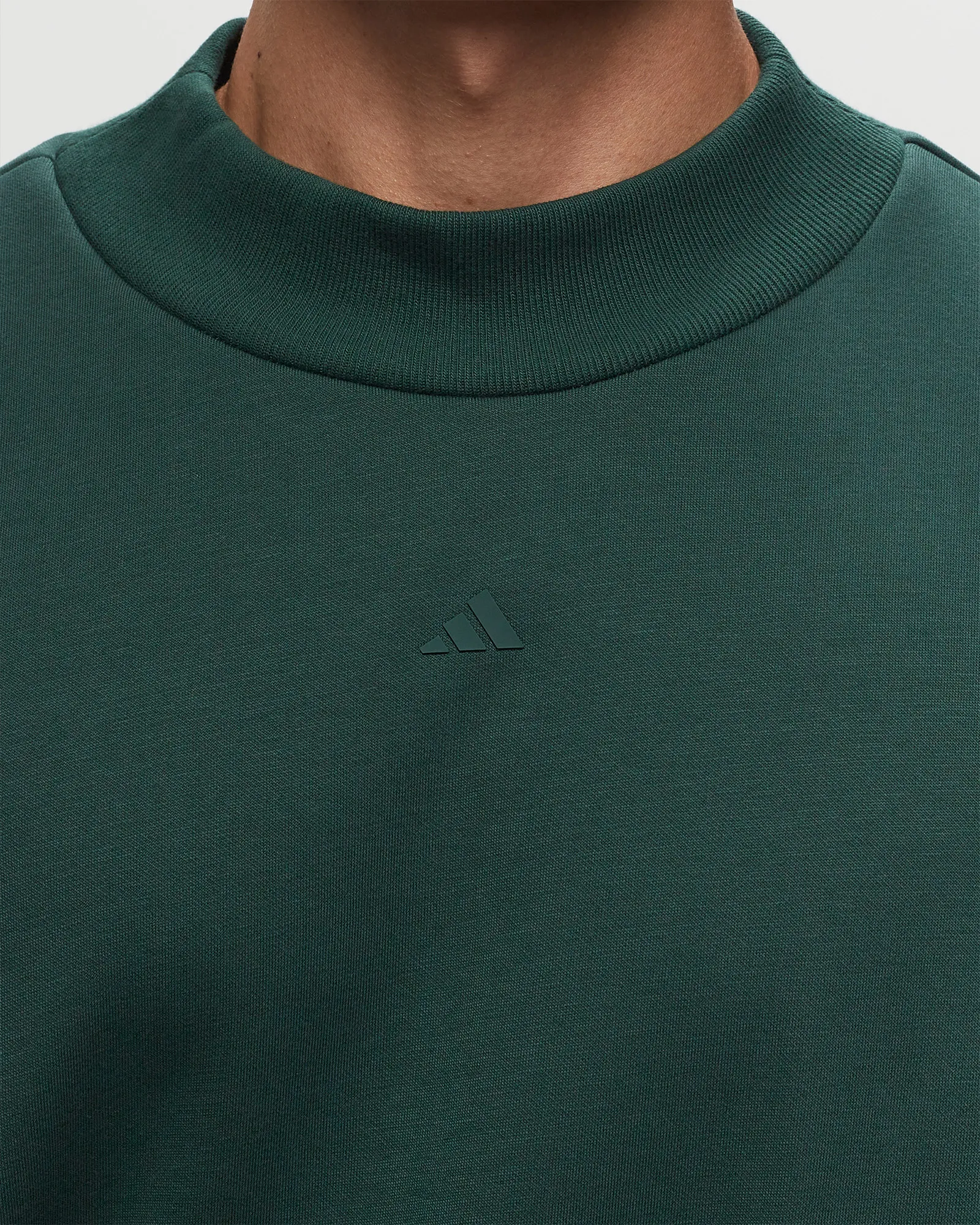 Adidas BASKETBALL FLEECE CREW SWEATSHIRT