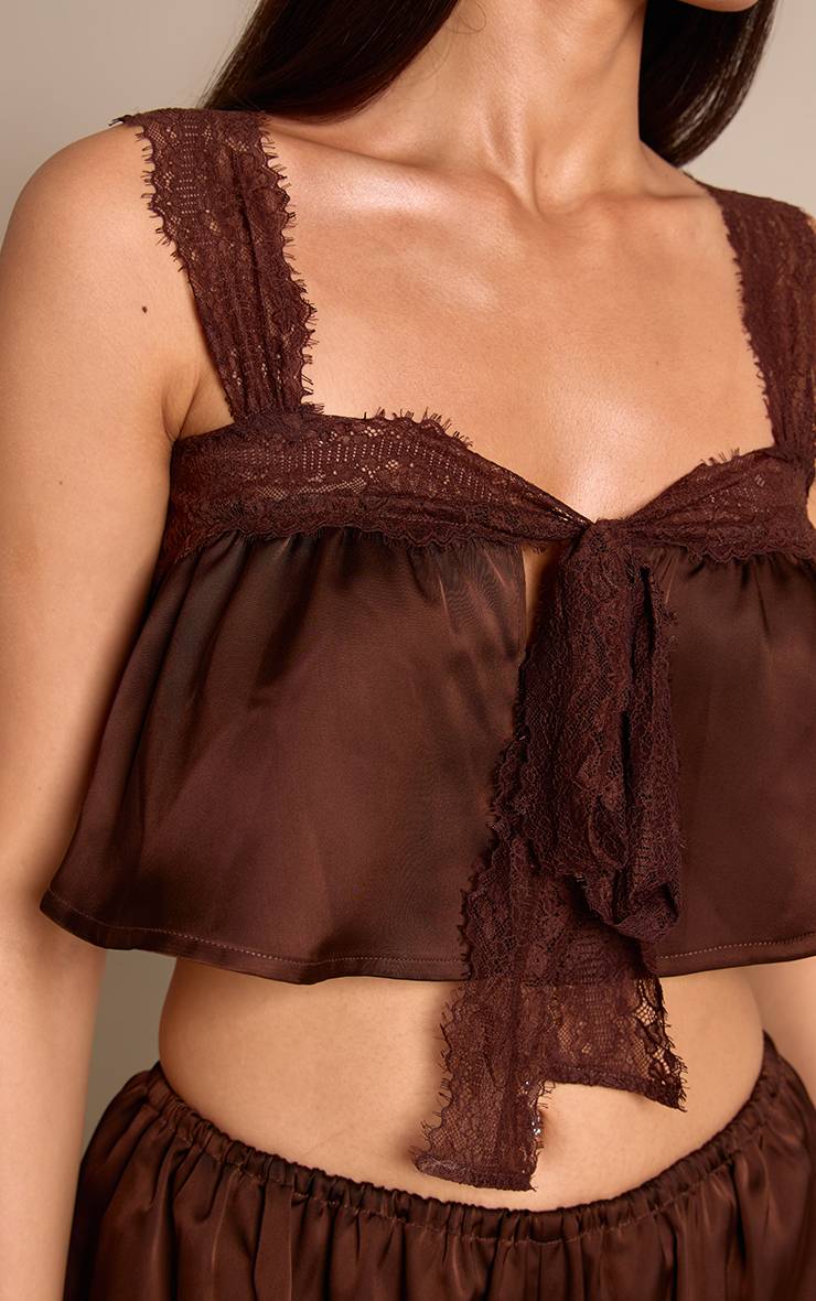 Caraco Et Short Fluide En Satin Chocolat Avec Laçage Devant Et Dentelle