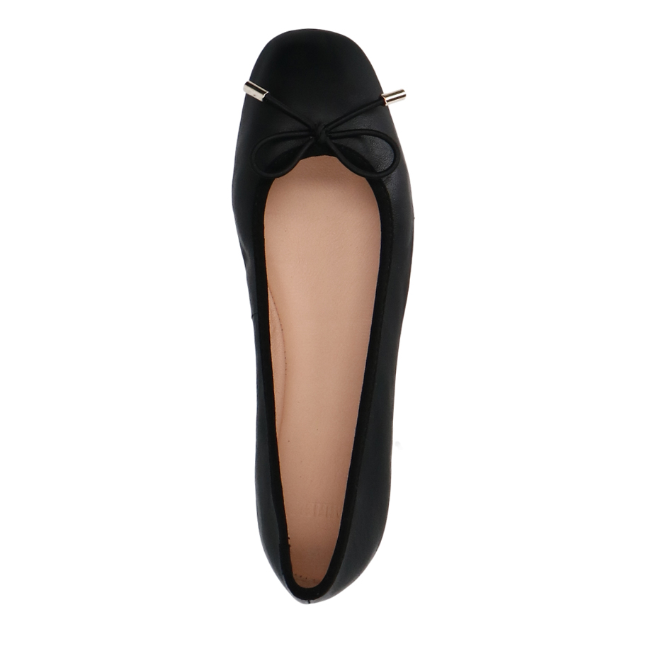 Zwarte leren ballerina's