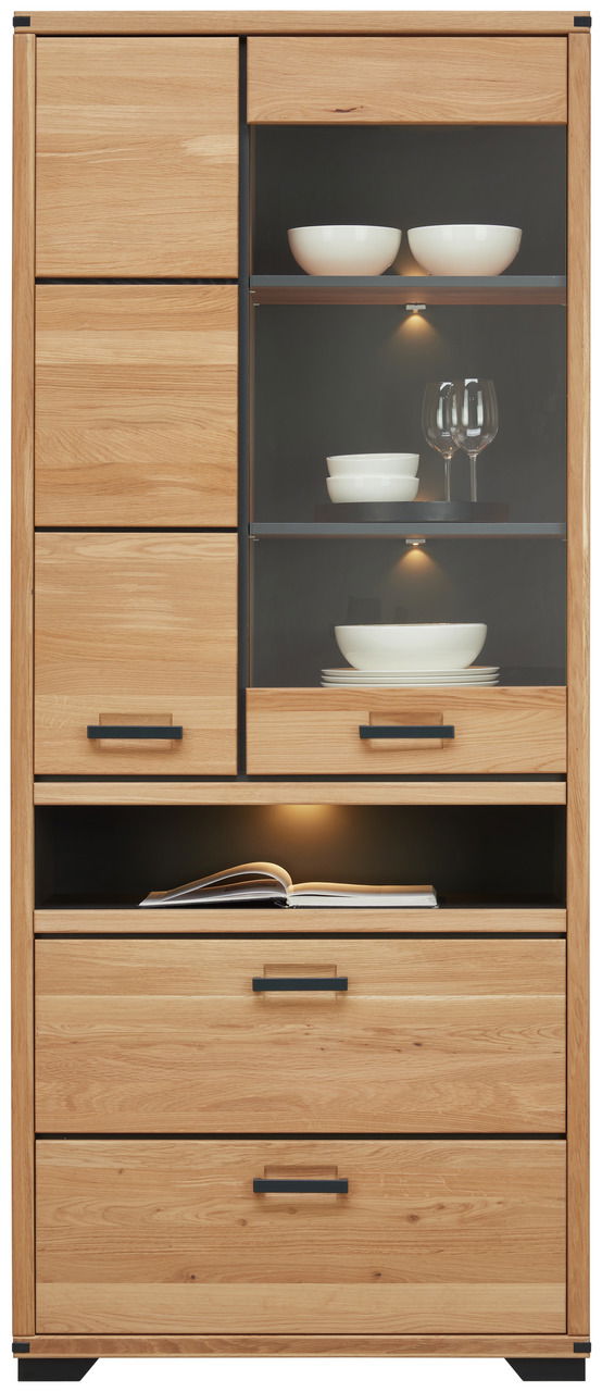 Hom´in Vitrine GENUA