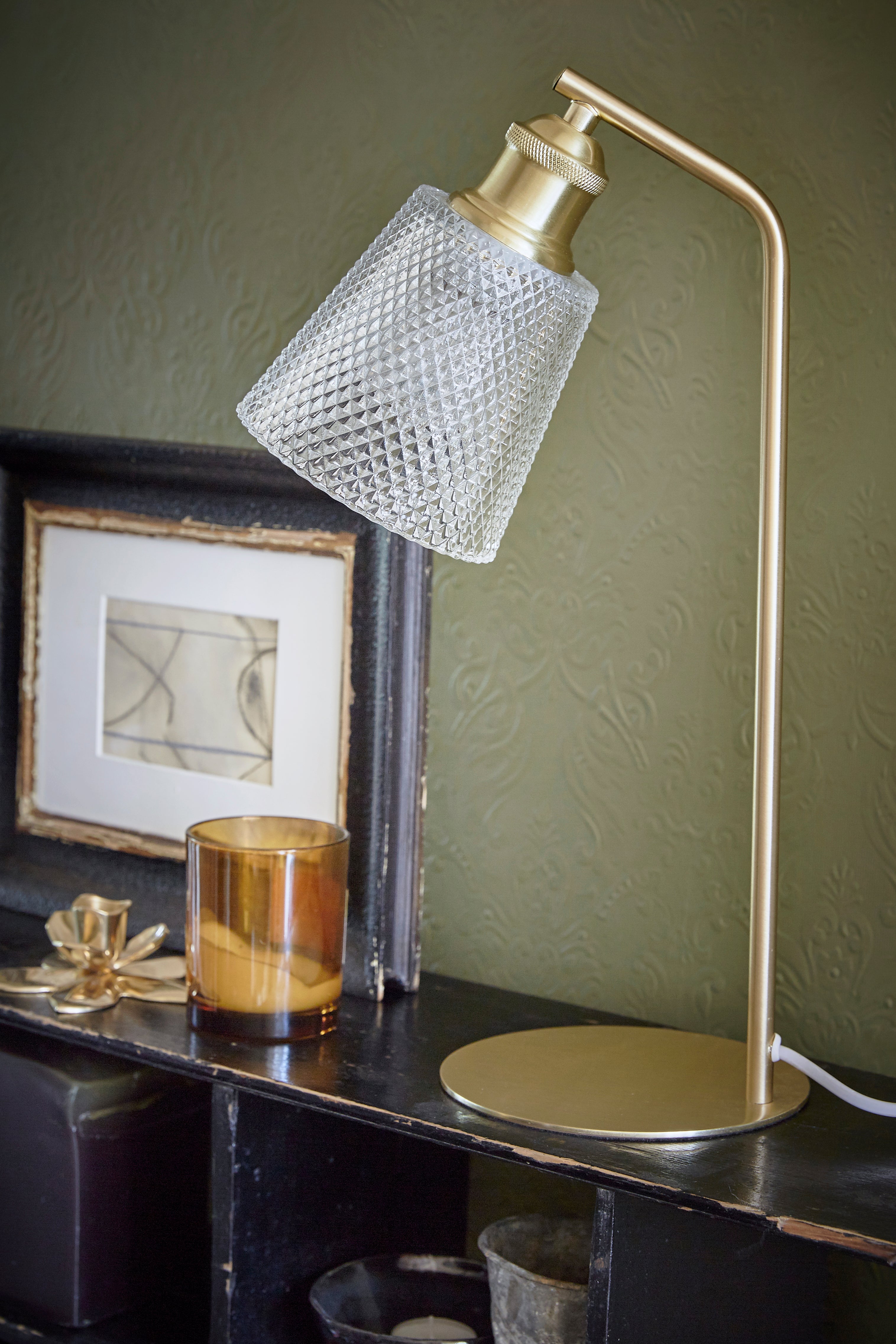 Lampe métal et verre ciselé