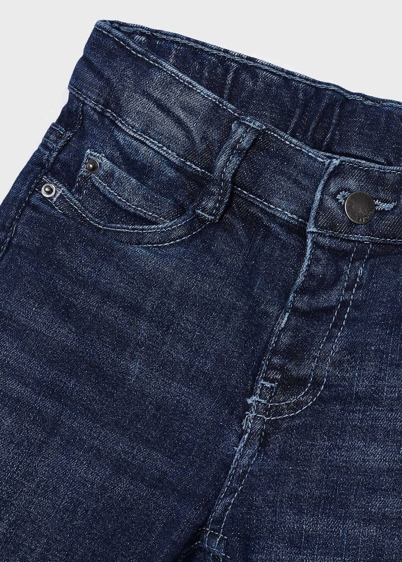 Calça jeans regular de algodão sustentável para meninos