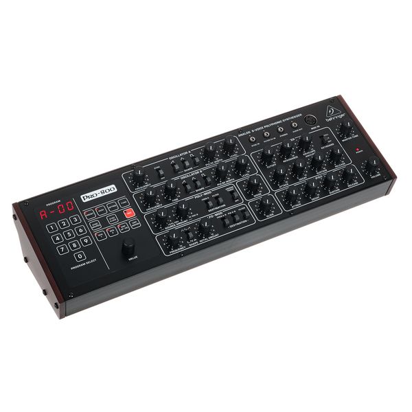 Behringer Pro-800
