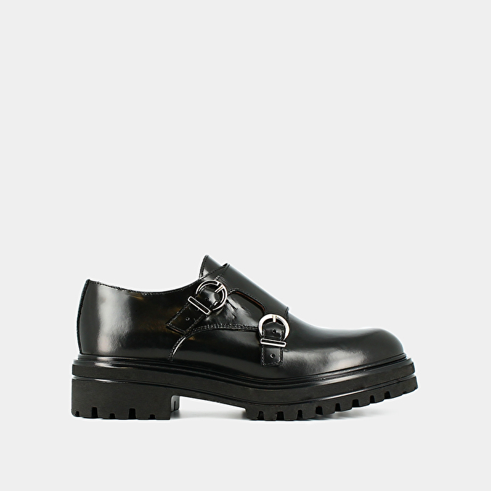 Derbies à doubles boucles et semelles crantées  en cuir glacé noir