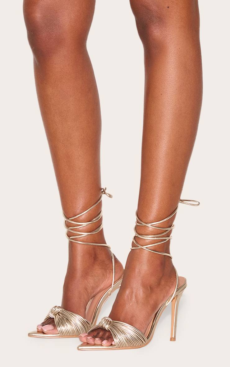 Doré Sandales À Talons Hauts À Bout Pointu En Synthétiquecuir Métallisé Avec Lanières Nouées