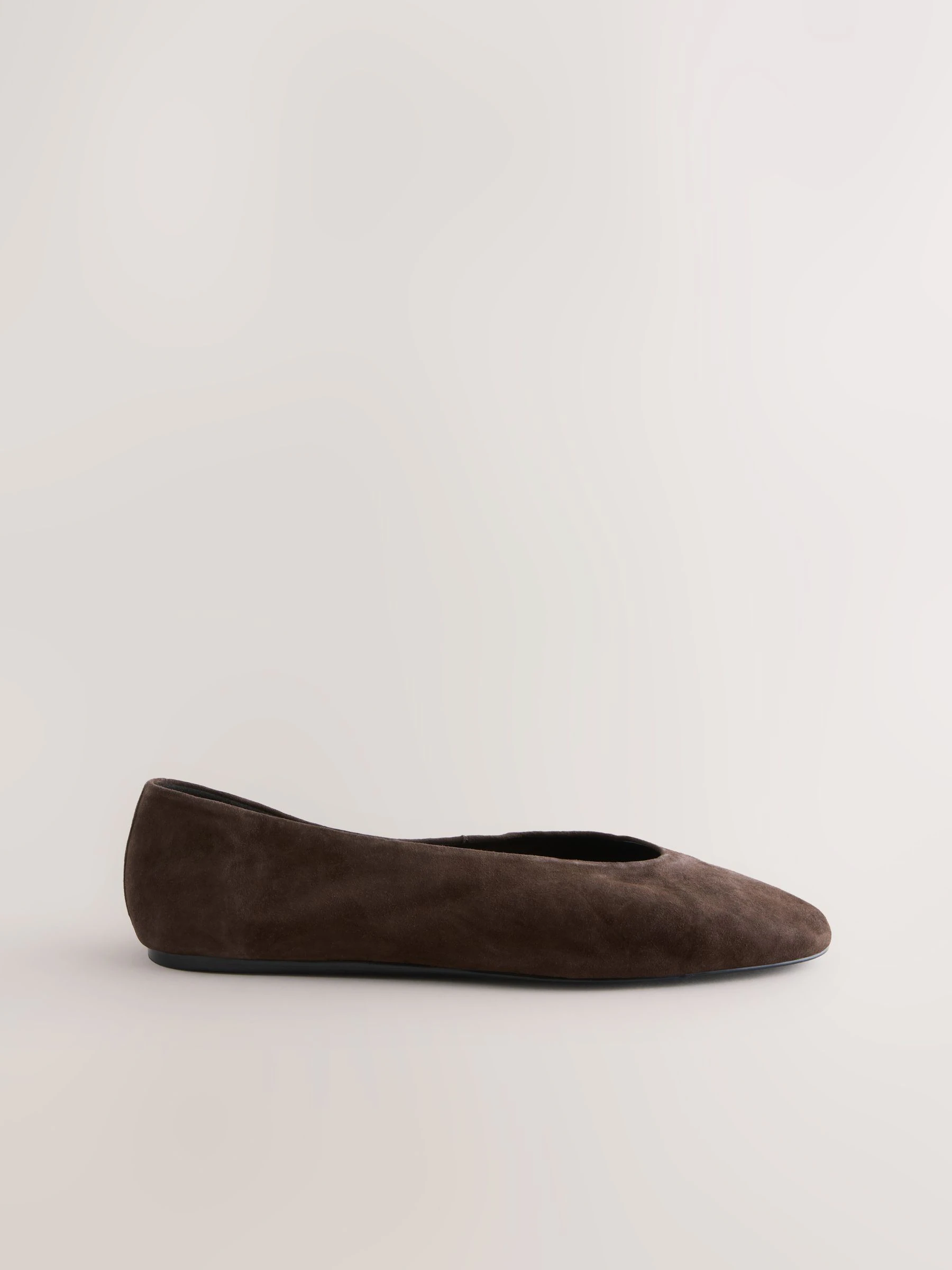 Chocoladebruin suède - Leren ballerina met ronde neus