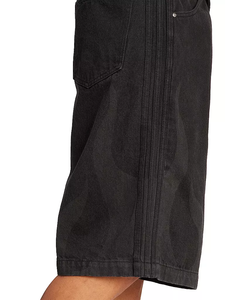 ADIDAS ORIGINALS Jeansshorts schwarz