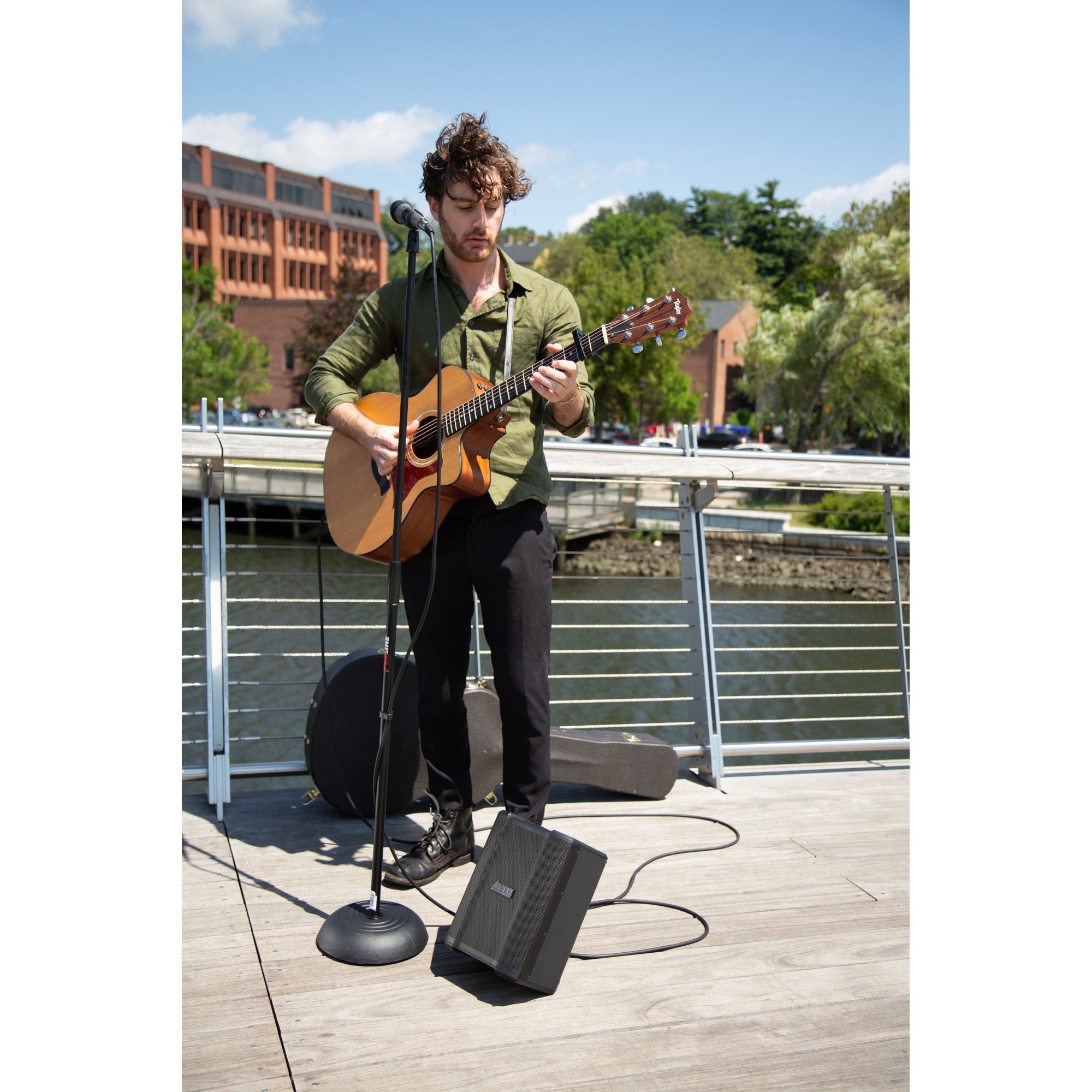 Alto Professional Busker mobiele accu-speaker