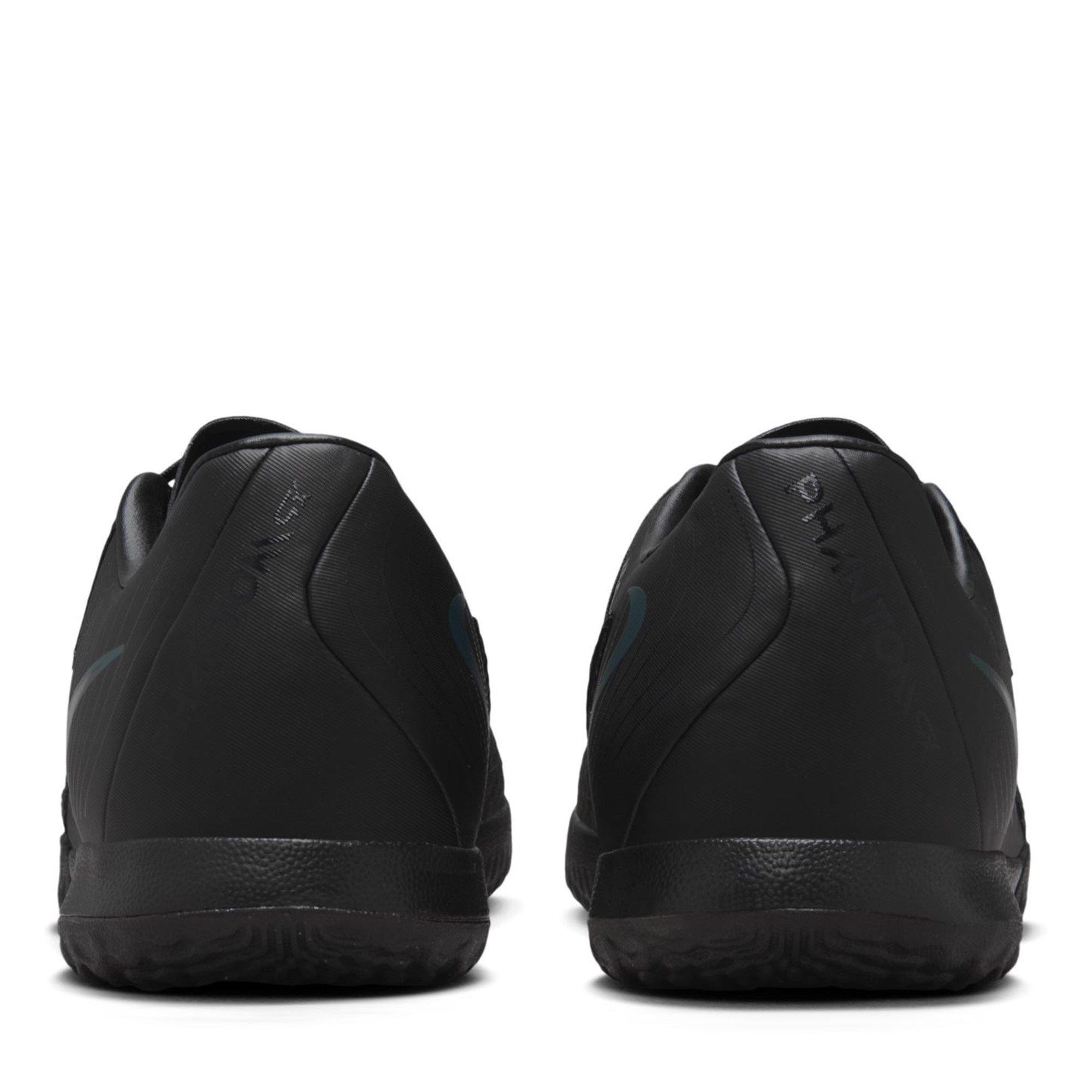 Nike Phantom GX 2 Academy In Court Football Shoes