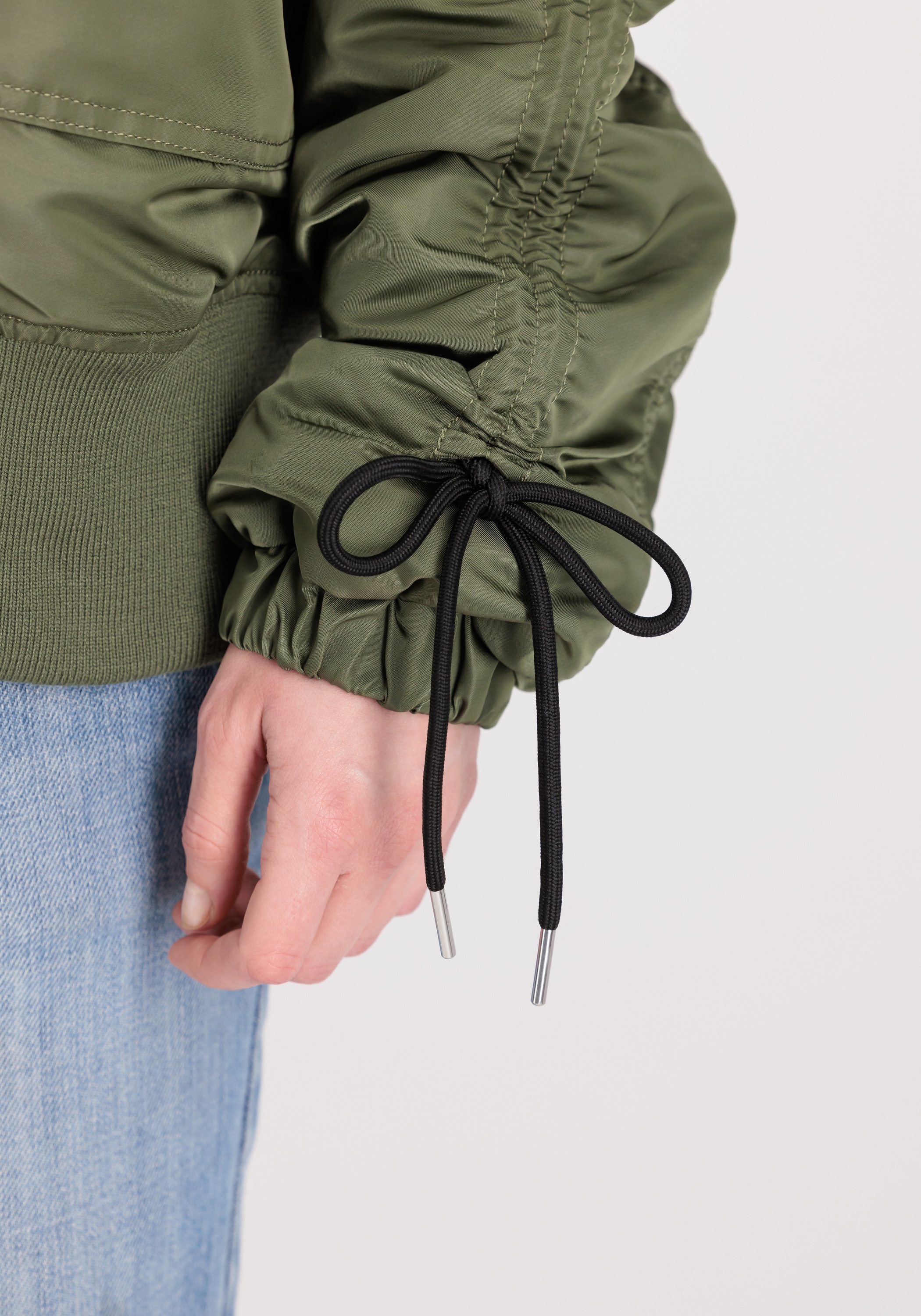 Alpha Industries Bomberjacke »CWU MA-1 Bomber TC Wmn«