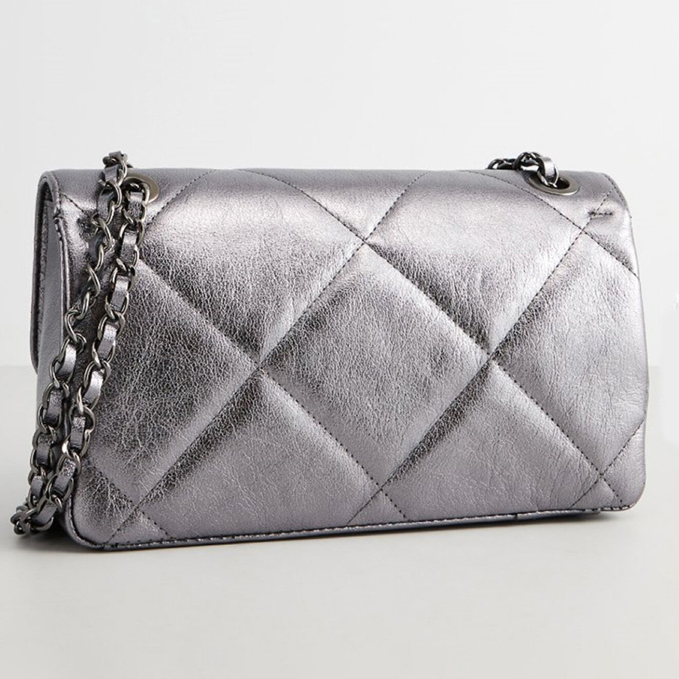 Christian Laurier Sac bandoulière en Cuir Lena argenté foncé - 27x15x8 cm