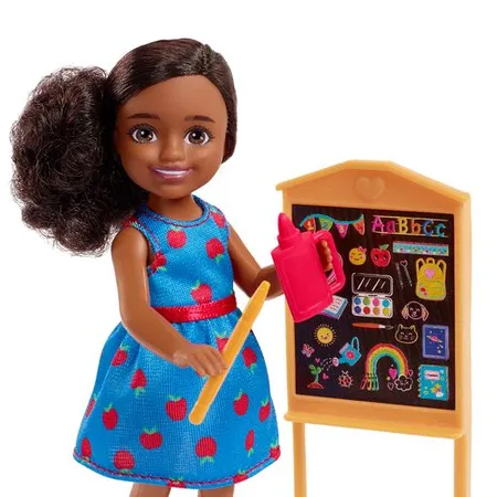 Barbie Chelsea-Karrierepuppe mit berufsbezogenem Outfit und zugehörigem Zubehör