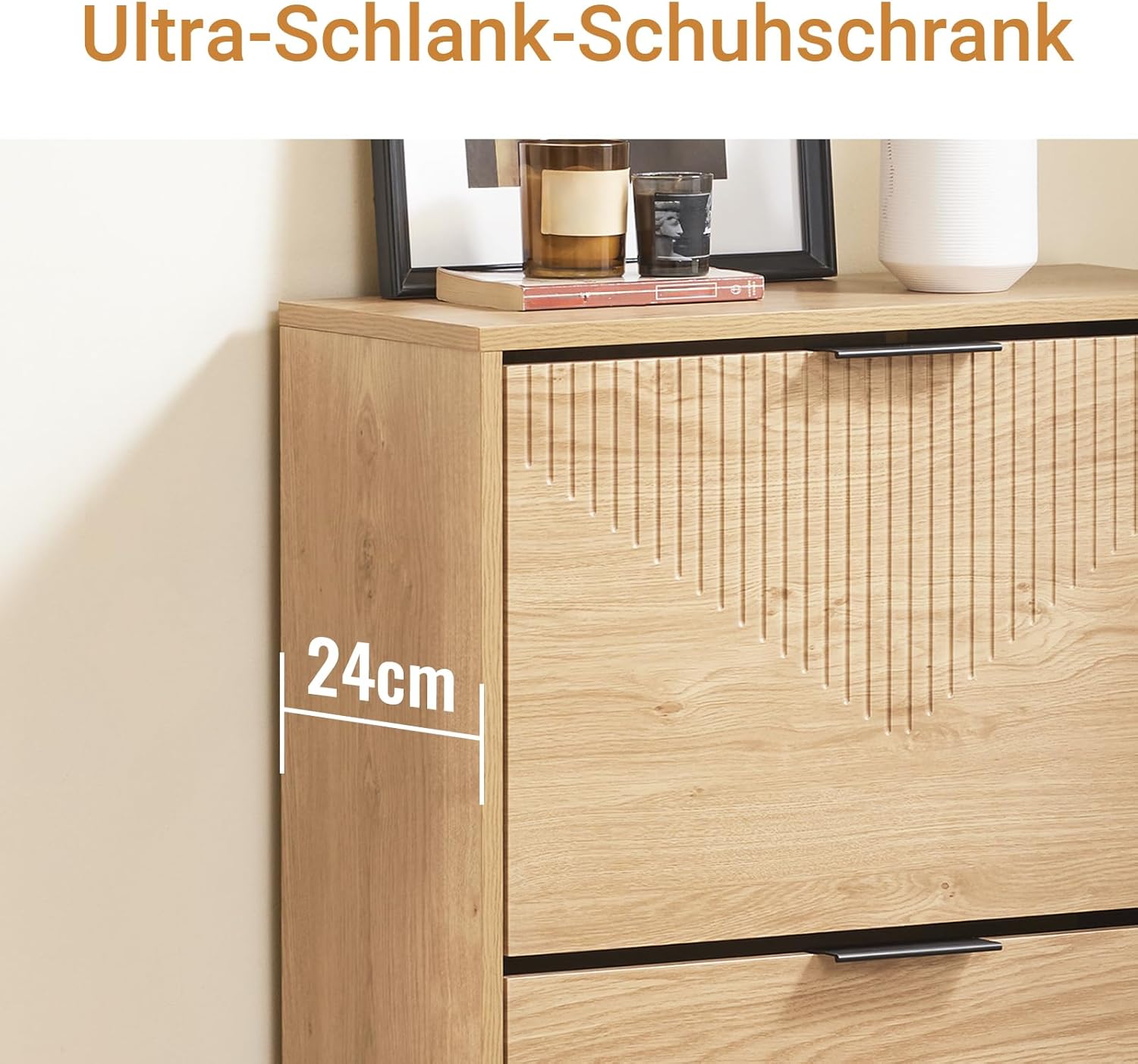 SoBuy Schuhschrank Schmal für Flur, Schuhkipper in Holzoptik, Schuhschrank mit Kippschutz für 8 Paar Schuhe, Schuhregal Geschlossen, Kleine Schuhkommode, Shoe Cabinet B60xH83xT24 cm, FSR200-II-N