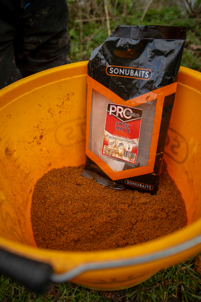 Amorce Sonubaits PRO Sweet Maple Fishmeal Groundbait (900g)