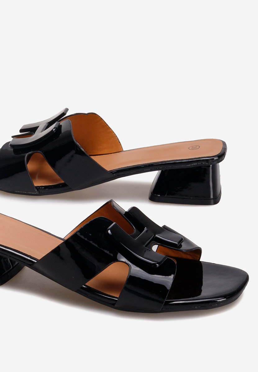 Pantoufles à talon noirs Loreleia