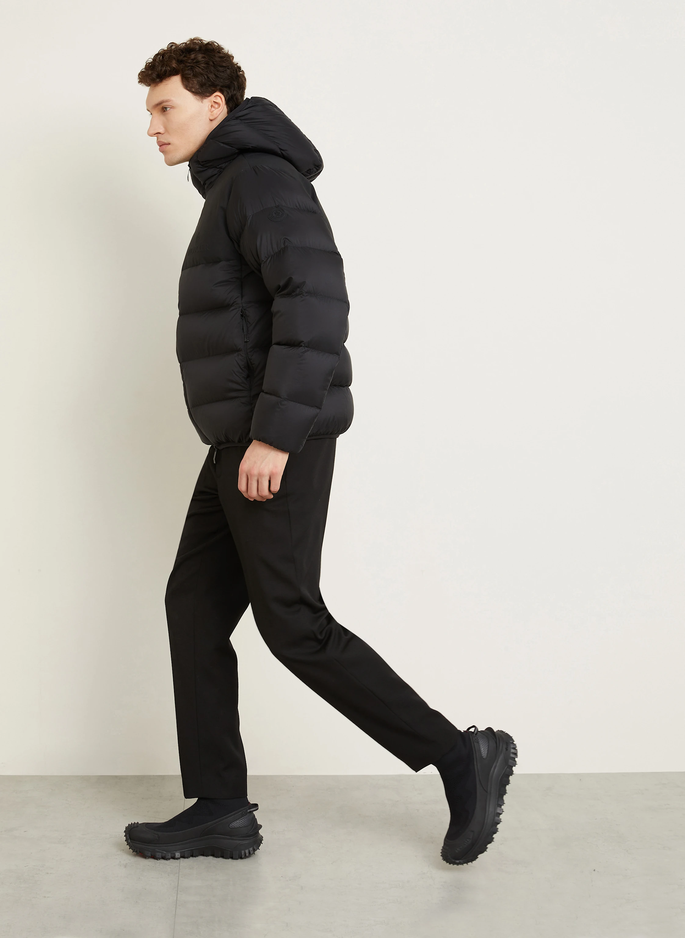 MONCLER Daunenjacke VEUMONT