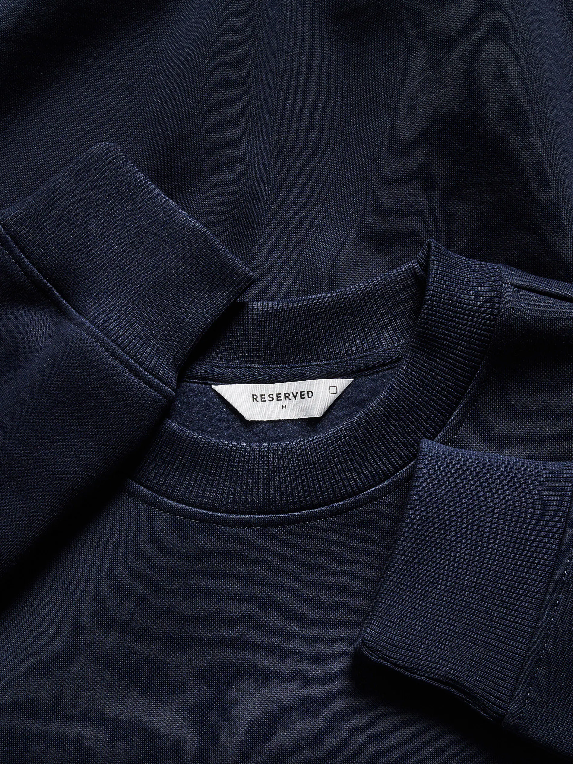 Schlichtes Sweatshirt mit Baumwollmischung