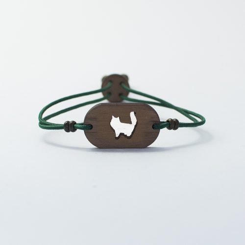 Pulseira de madeira personalizável com gato persa verde