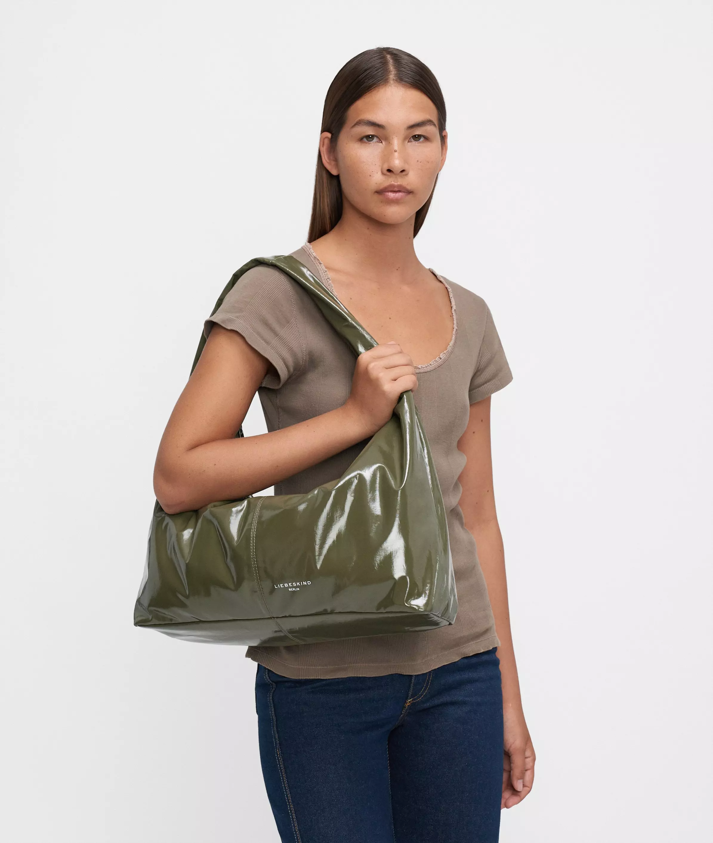Bo Hobo L Large bag with patent finish