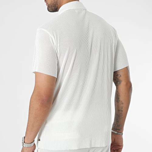 Ensemble Chemise Manches Courtes Et Short Jogging Blanc