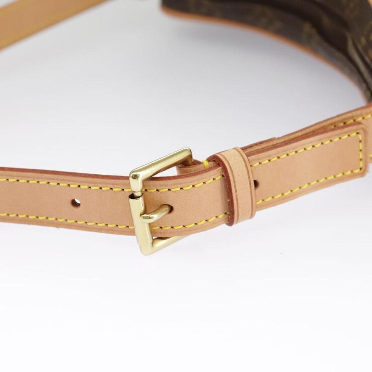 Louis Vuitton Vintage Louis Vuitton Croissant Brown