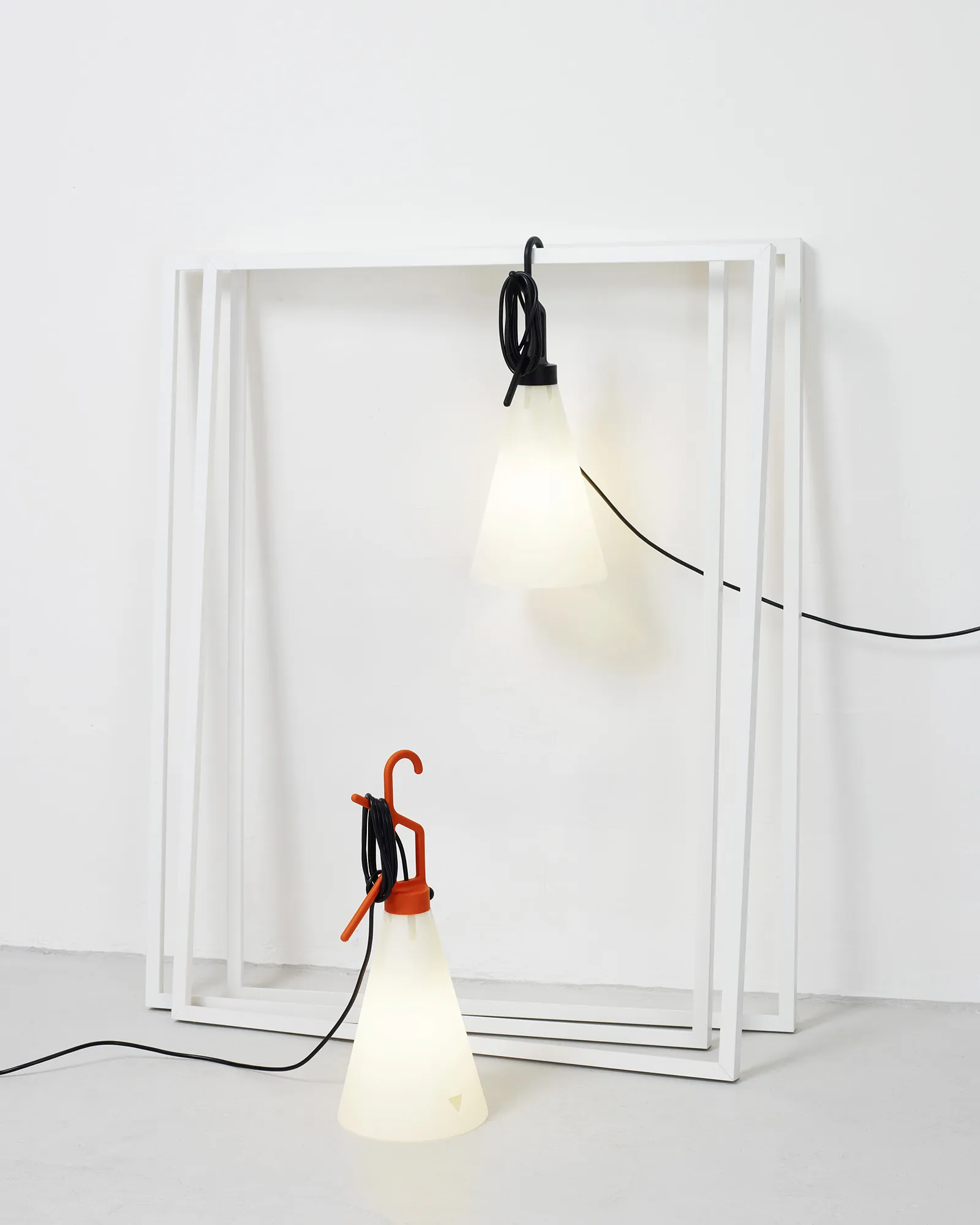 Flos Mayday - EU PLUG