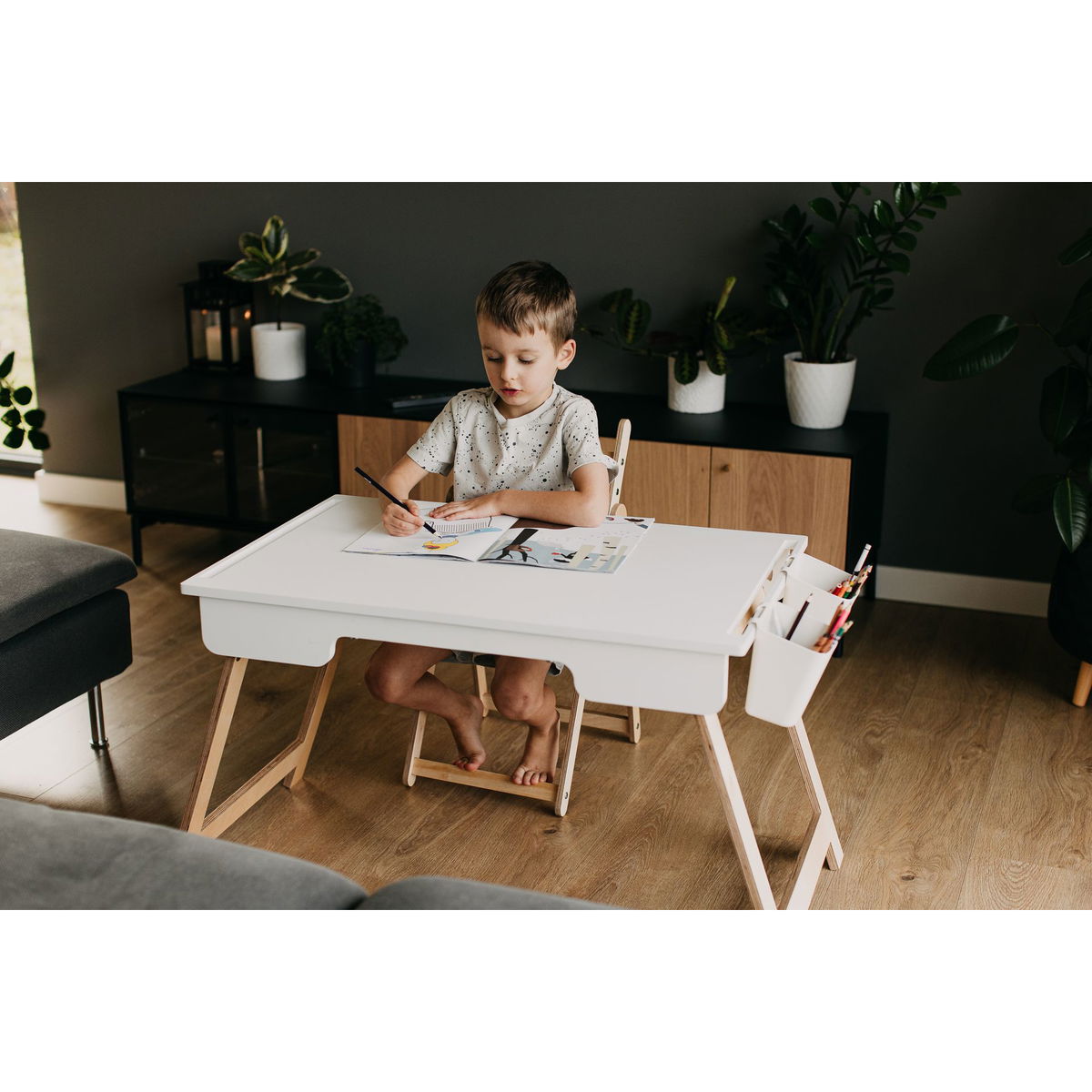 Duck WoodworksDuck Woodworks   Montessori Tisch weiss