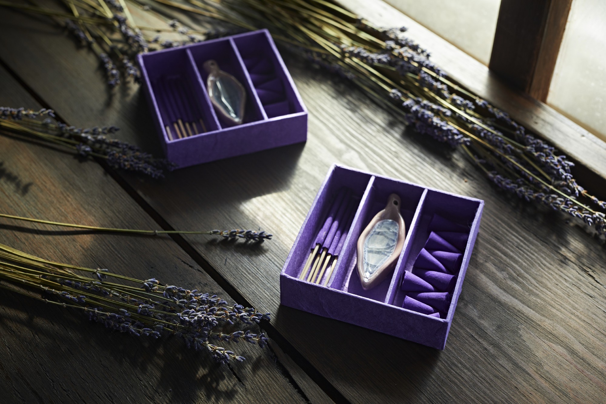 Räucher-Box 'Lavendel', violett, T 10 cm, B 10 cm, H 2,5 cm günstig bestellen