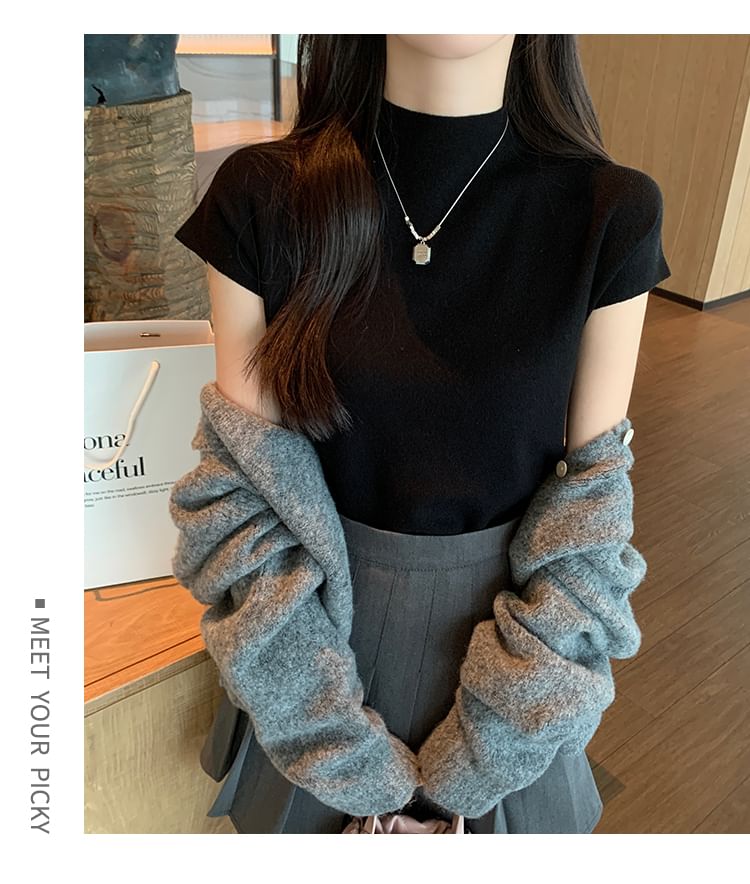 Gwendolyn - Top met capuchon en mockneck, effen gebreid