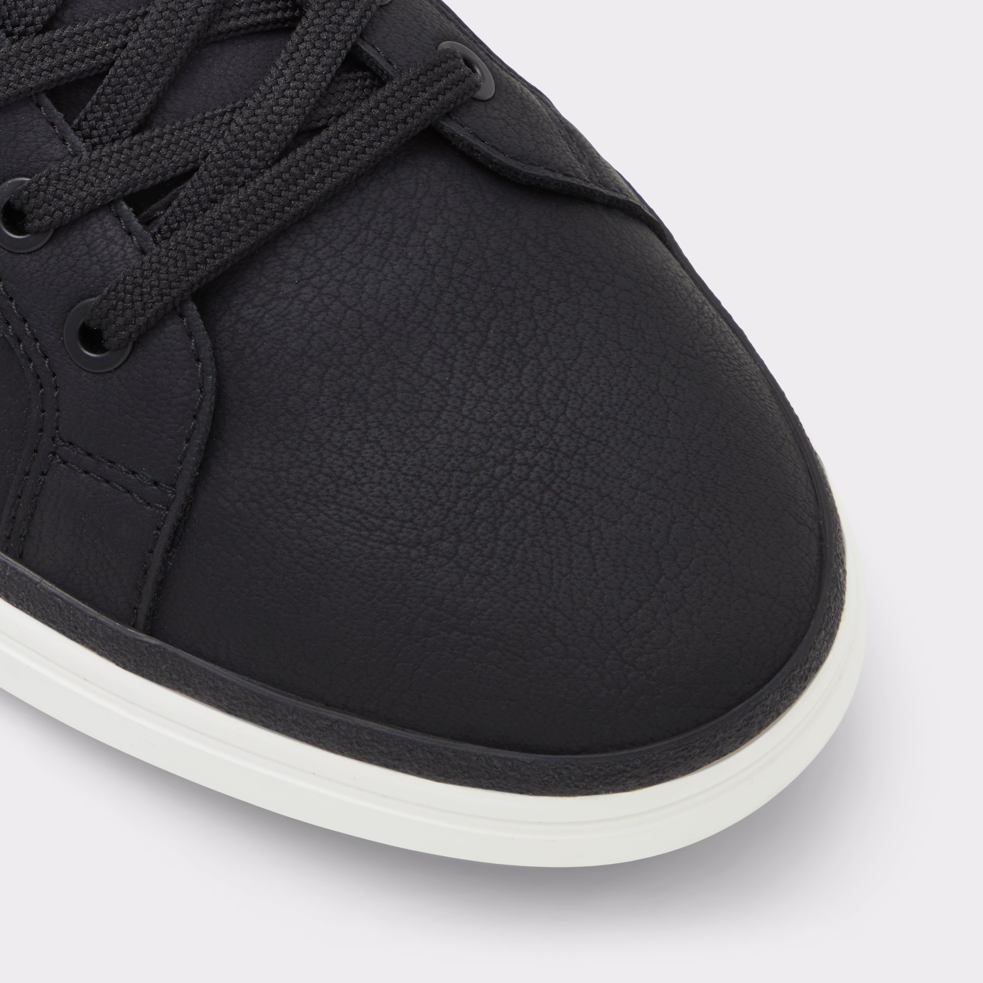 Finespec Black Men Low top