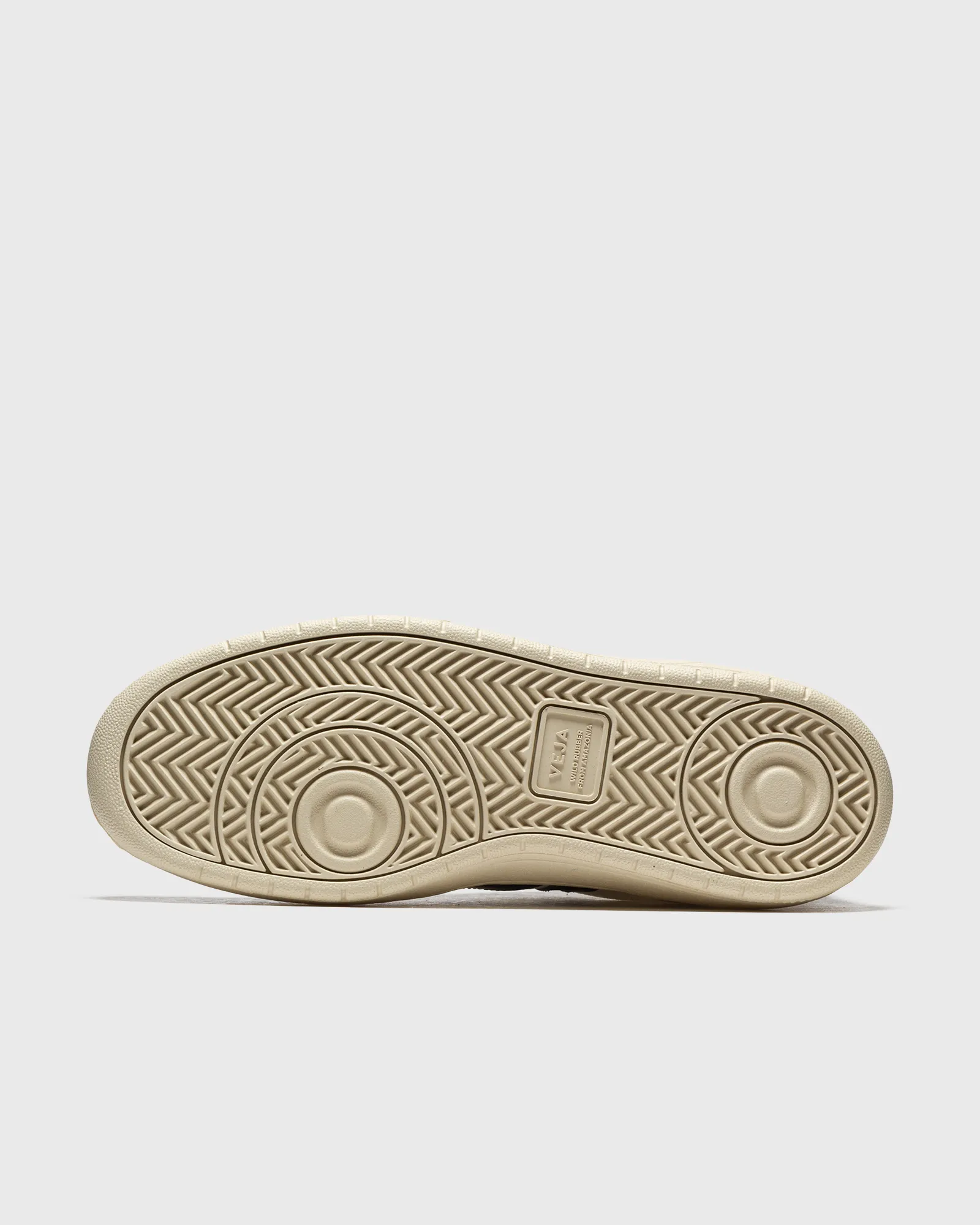 Veja V-10 B-MESH