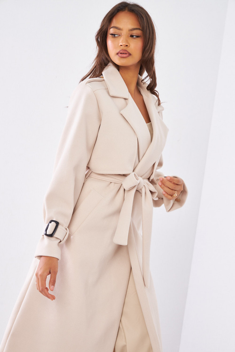 Manteau beige ceinturé