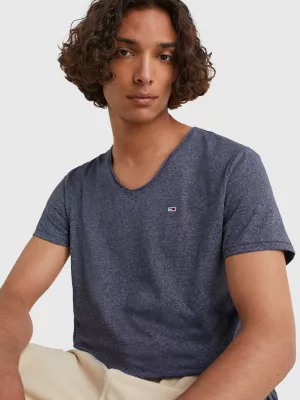 Camiseta Slim Fit com Decote em V