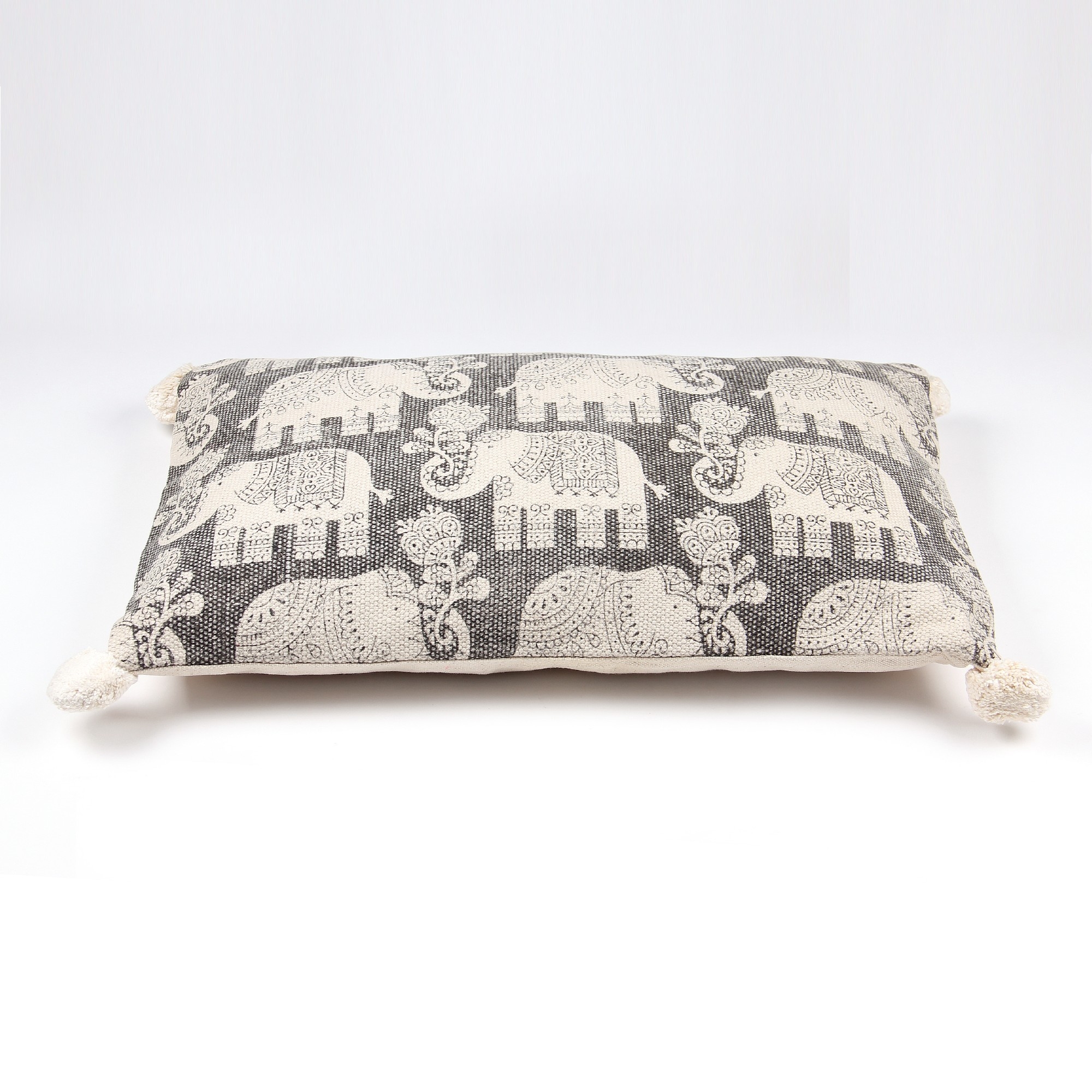 Kissen 'Flophant', weiß, schwarz, T 40cm, B 60cm von fischer's lagerhaus