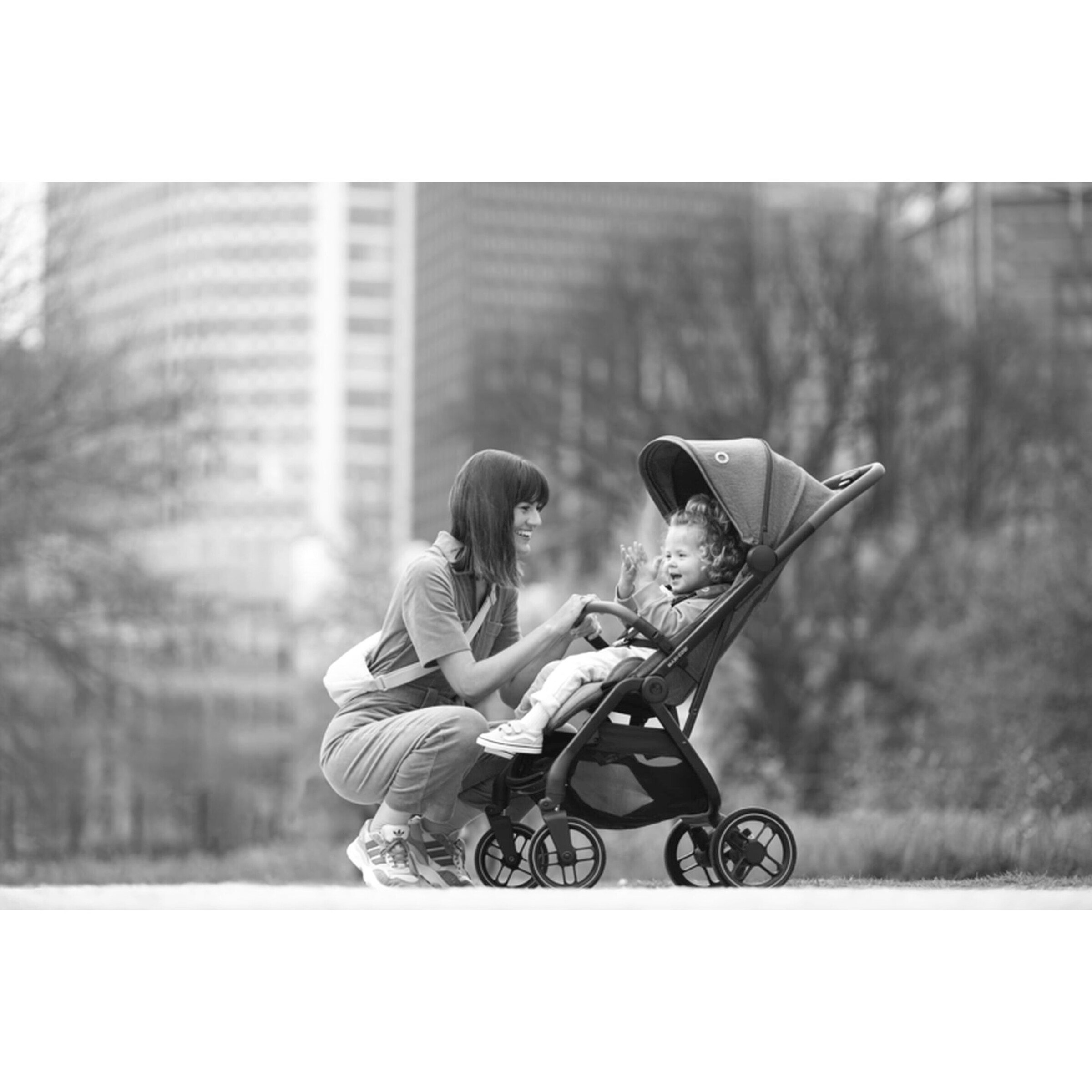 Maxi-Cosi Buggy Soho essential graphite
