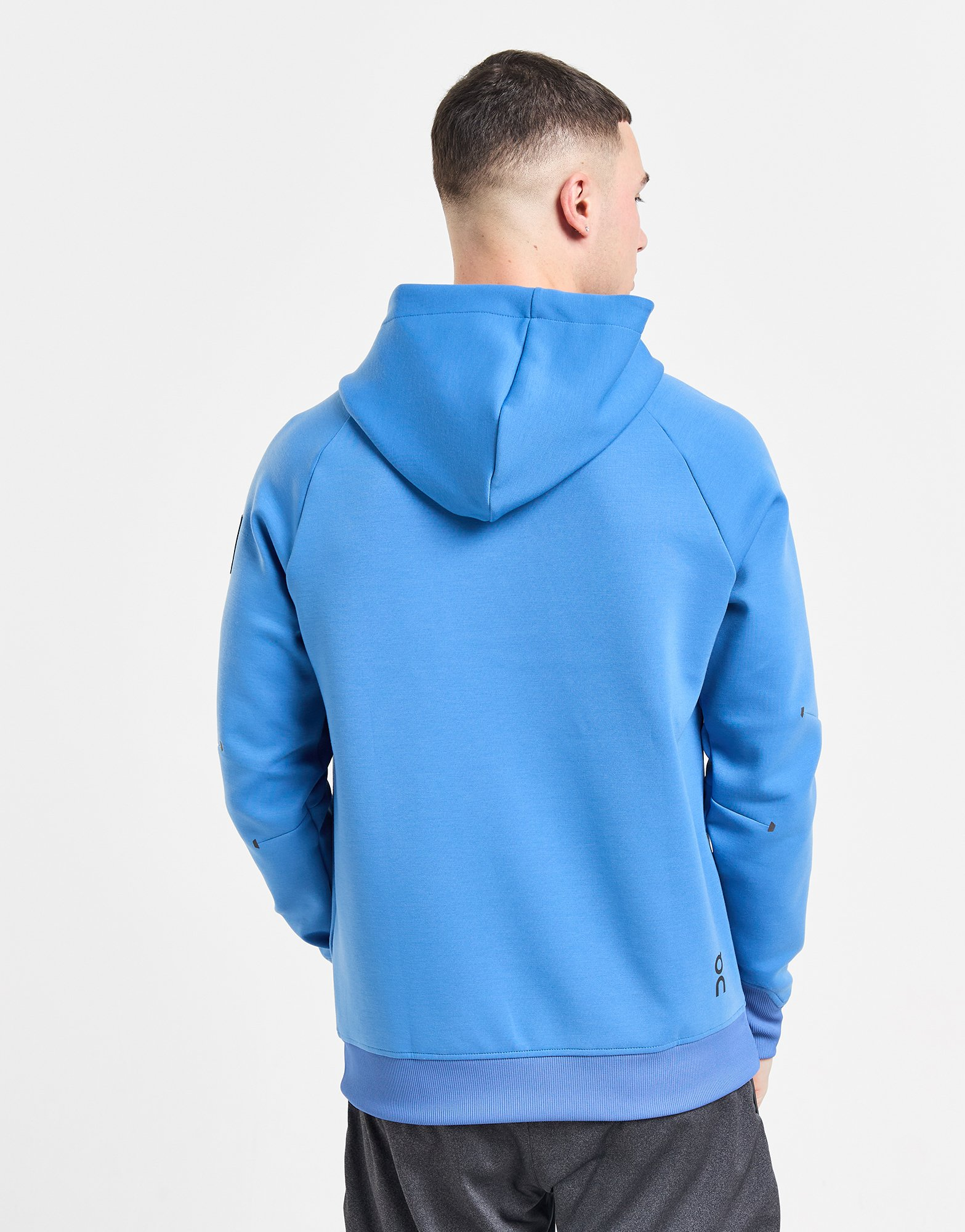 On Running Sweat à Capuche Tech Homme