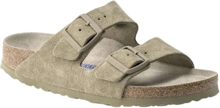 BIRKENSTOCK Slippers Arizona Maat: 35 Materiaal: Suède Kleur: Groen
