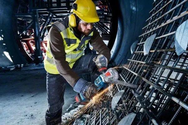 Bosch AKKUBOREHAMMER GBH 18V-21 SOLO L-BOXX - SOLO