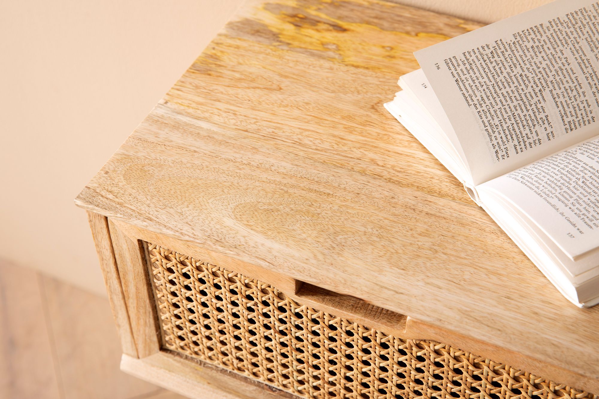 Nachttisch FineBuy Nachtkommode Boxspringbett Holz Rattan 60 cm Wiener Geflecht