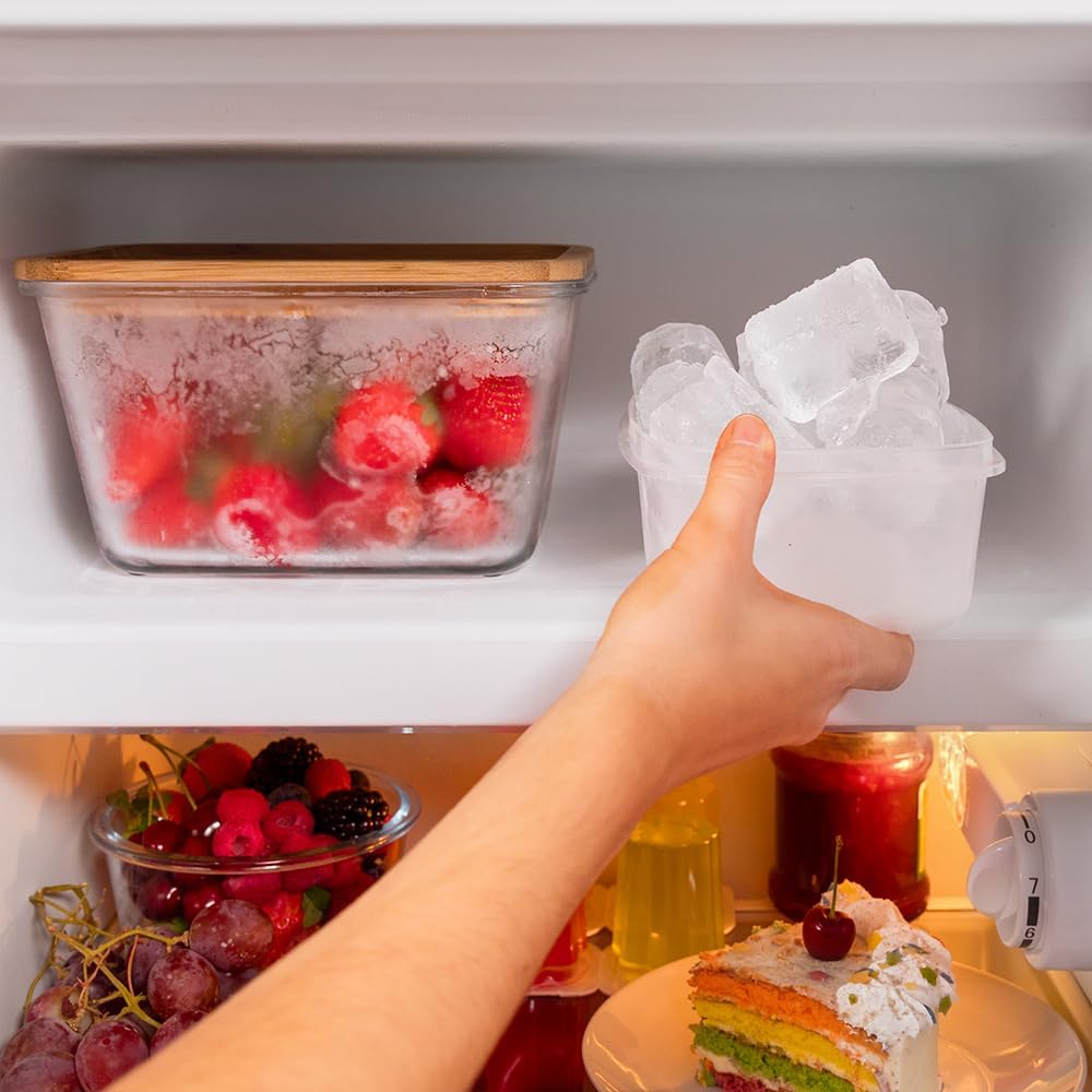 Cecotec Mini Frigo Bolero CoolMarket TT Origin 45 Rouge. Réfrigérateur de Table Rétro 45L, 55 cm de Haut, 44,7 cm de Large, Classe Énergétique E, Bac à Glaçons et Poignée Chromée, Rouge