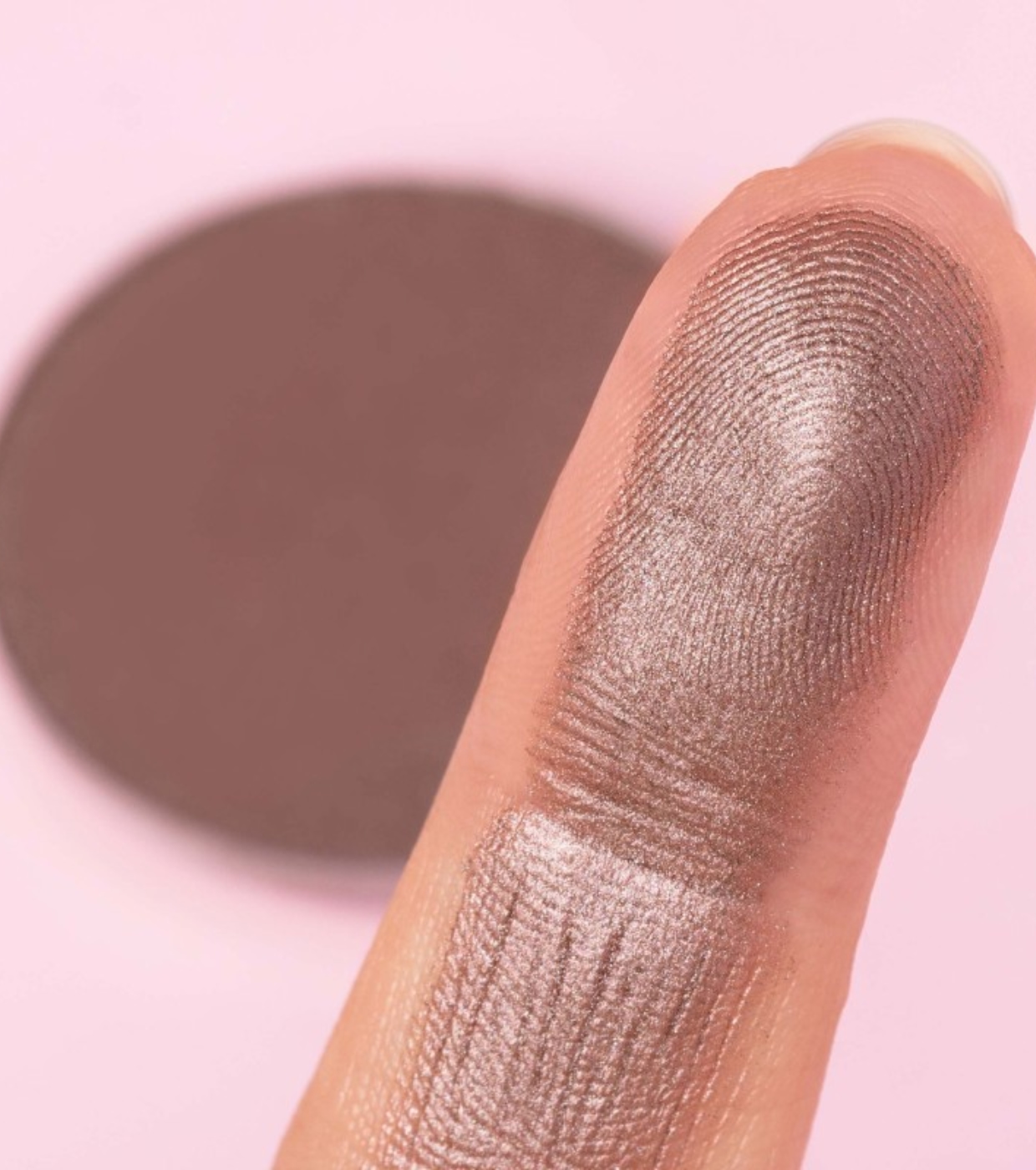 Neve Cosmetics - Sombra para olhos em paleta - Peluche